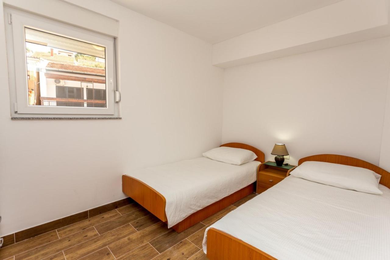 Apartamento Butique Maris Komarna Exterior foto