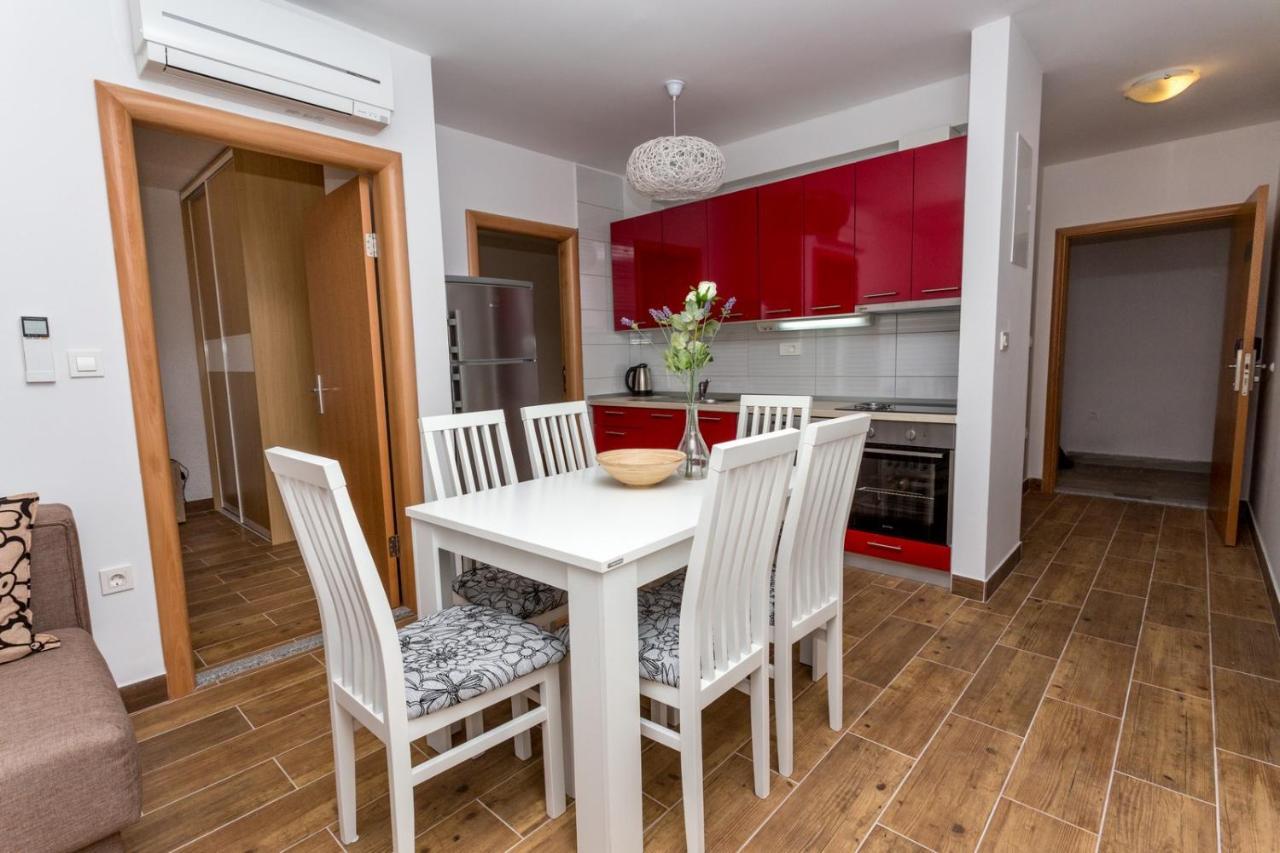 Apartamento Butique Maris Komarna Exterior foto